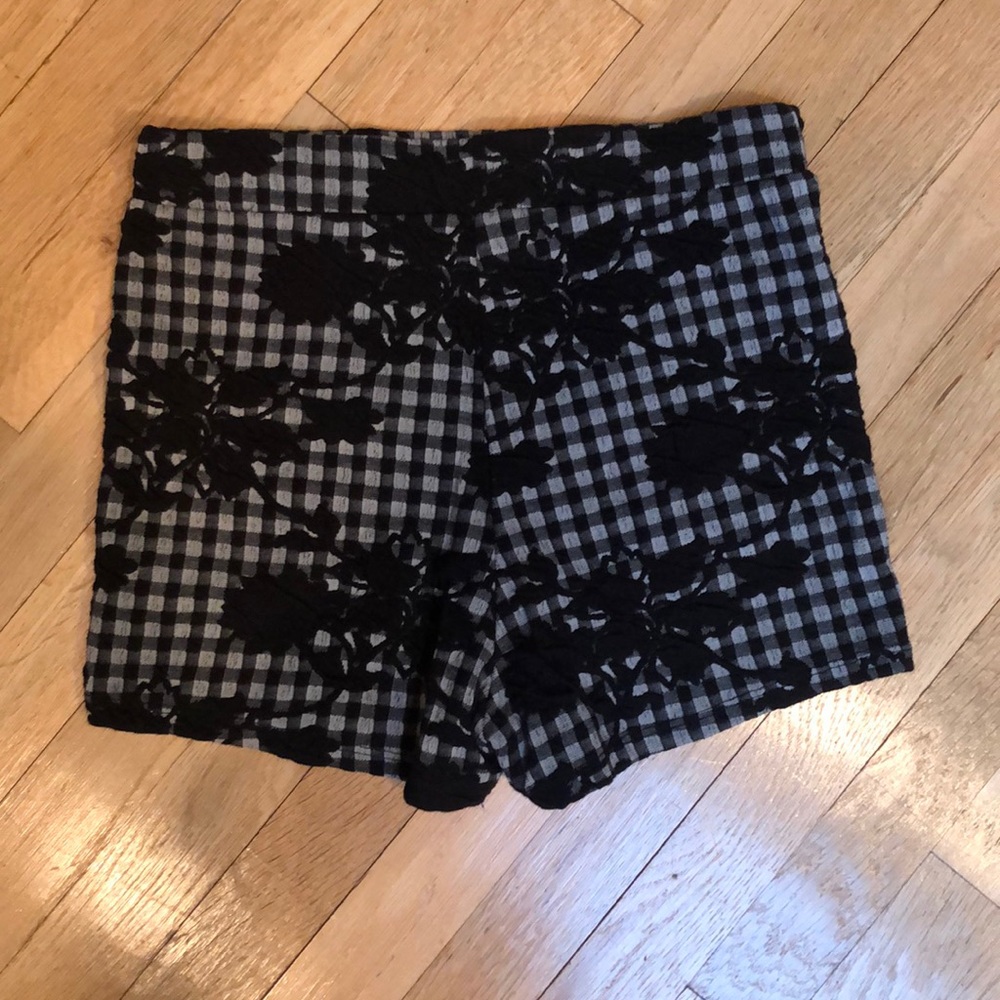 Monaco shorts - Picture 2 of 6